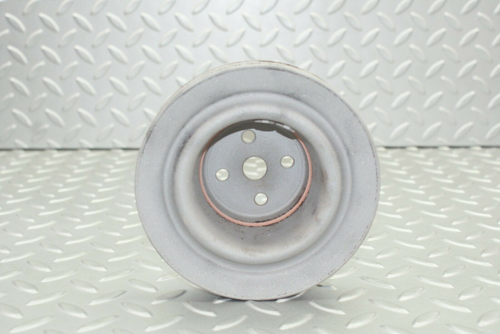2668 Mercedes-Benz W116 350SE Water Pump Pulley