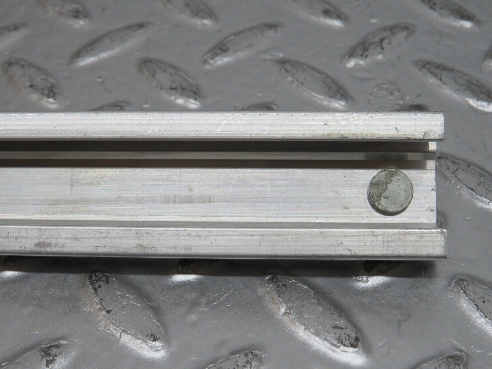 32381 Mercedes-Benz S124 300TE Wagon Window Regulator Holder Accessories