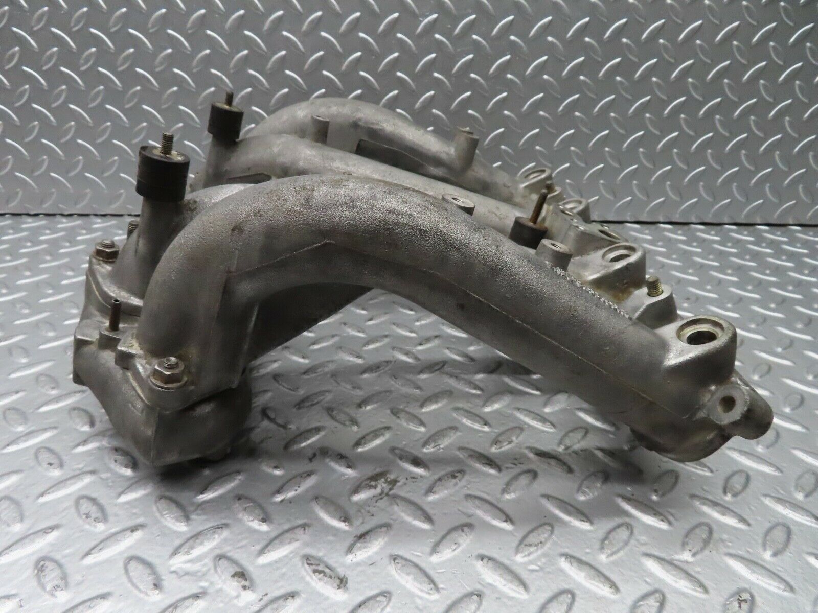21308 Mercedes-Benz W123 230E Intake Manifold 1021410301