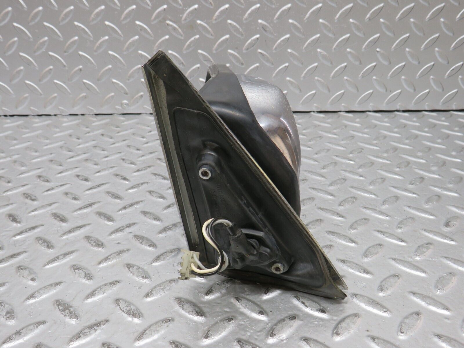 28642 Mercedes-Benz W123 280E Left Wing Mirror Electric  1238110361