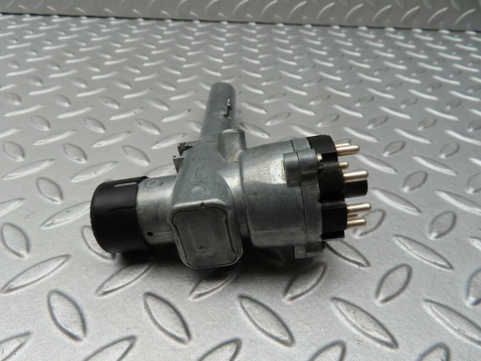 4625 Mercedes-Benz W114 280CE Coupe Steering Lock Ignition Switch No Key