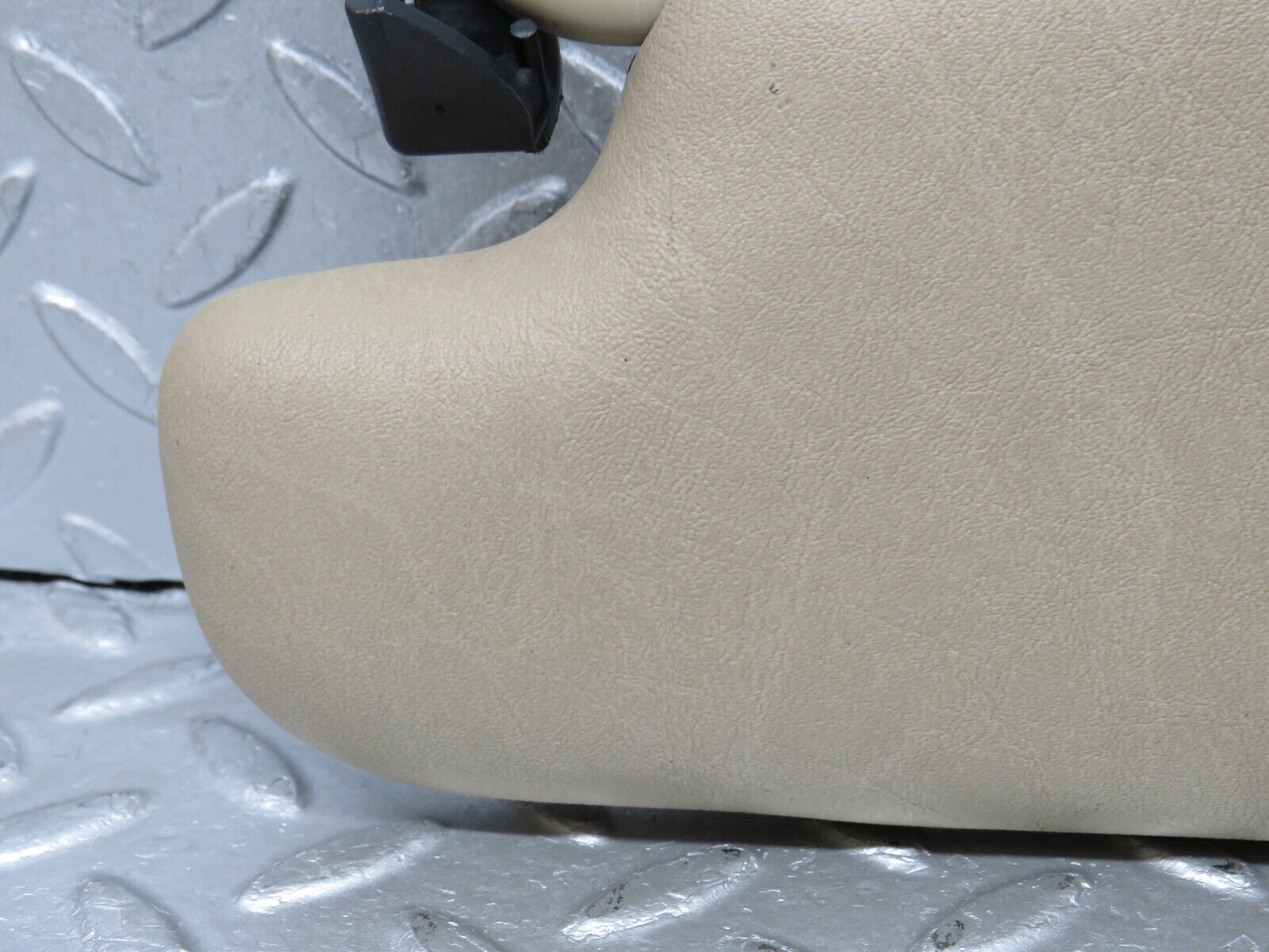 38469 Mercedes-Benz R129 280SL Coupe Sun Visor Right Side Beige