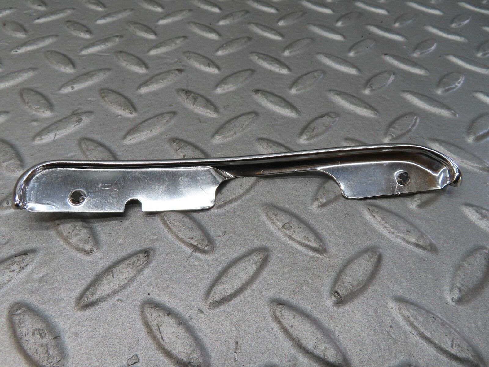 17529 Mercedes-Benz W116 450SEL Rear Left Interior Door Handle Blue