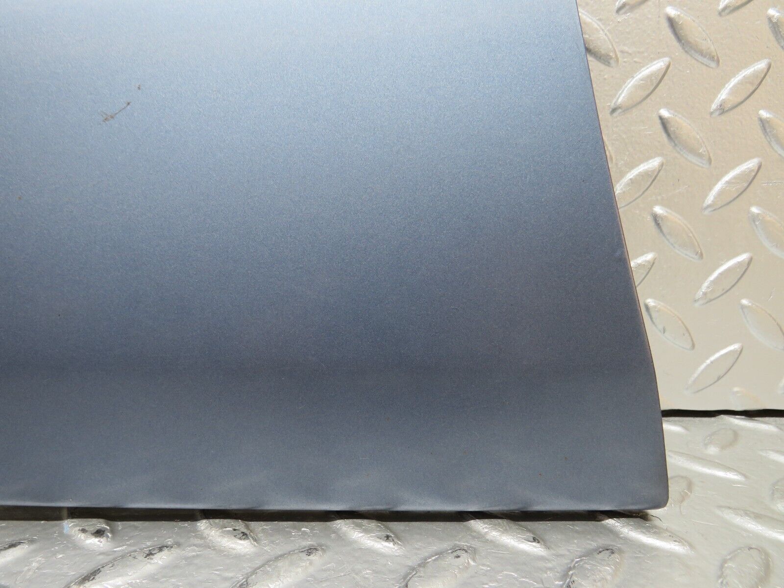 31297 Mercedes-Benz S124 220TE Wagon Front Left Fender Wing Moulding 1246901340