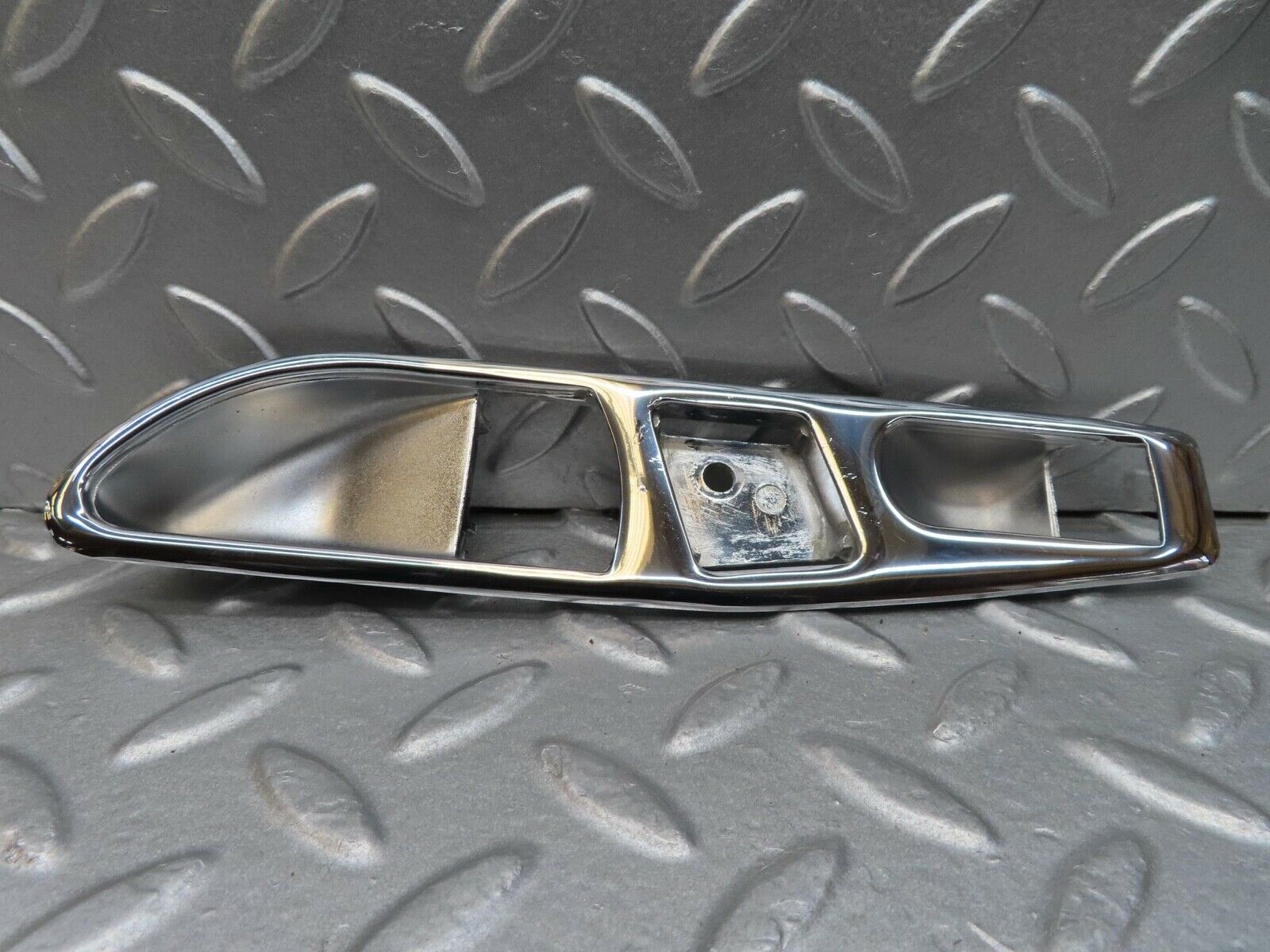 13978 Mercedes-Benz C107 280SLC Interior Door Handle Chrome Surround Right