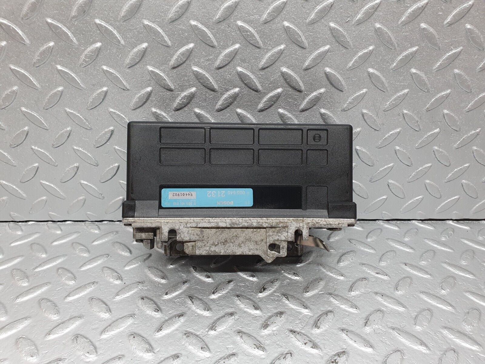 41084 Mercedes-Benz W126 300SE ABS Control Unit Bosch 0055452132 0265101018