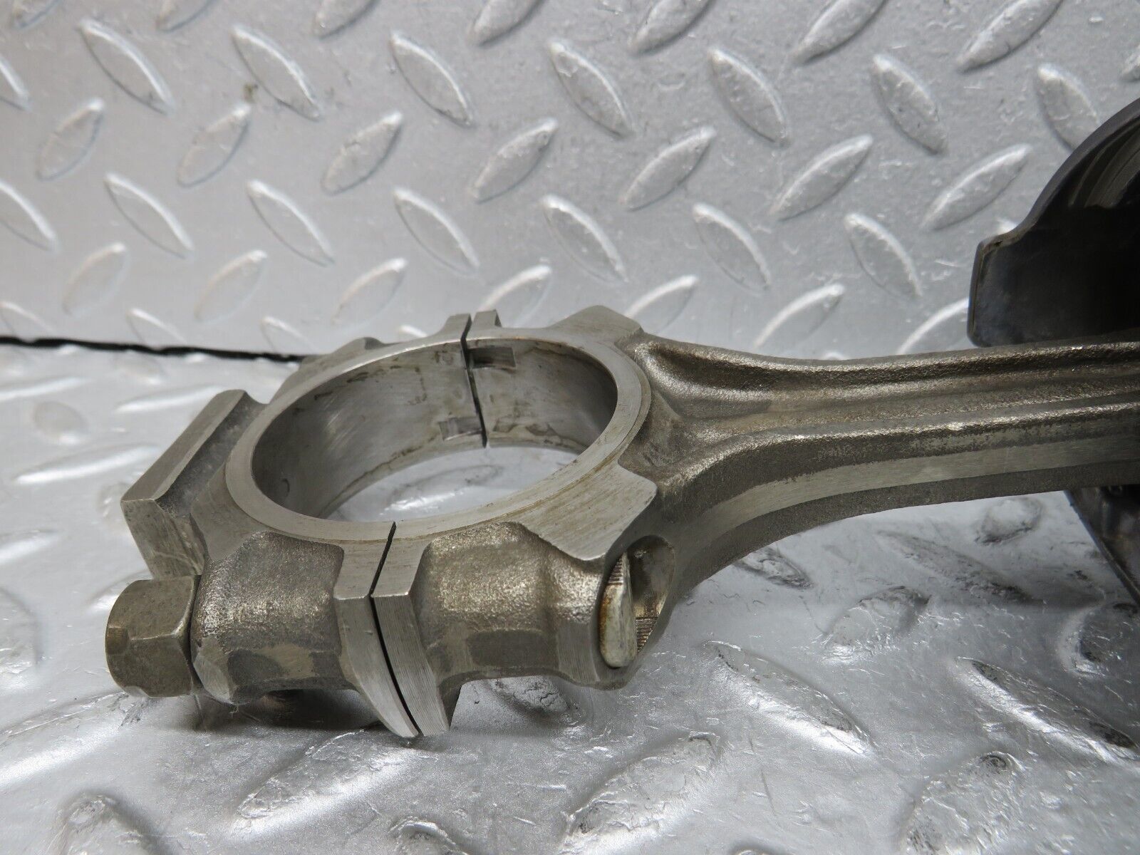 37625 Mercedes-Benz W109 300SEL Piston With Connecting Rod 91.5 mm