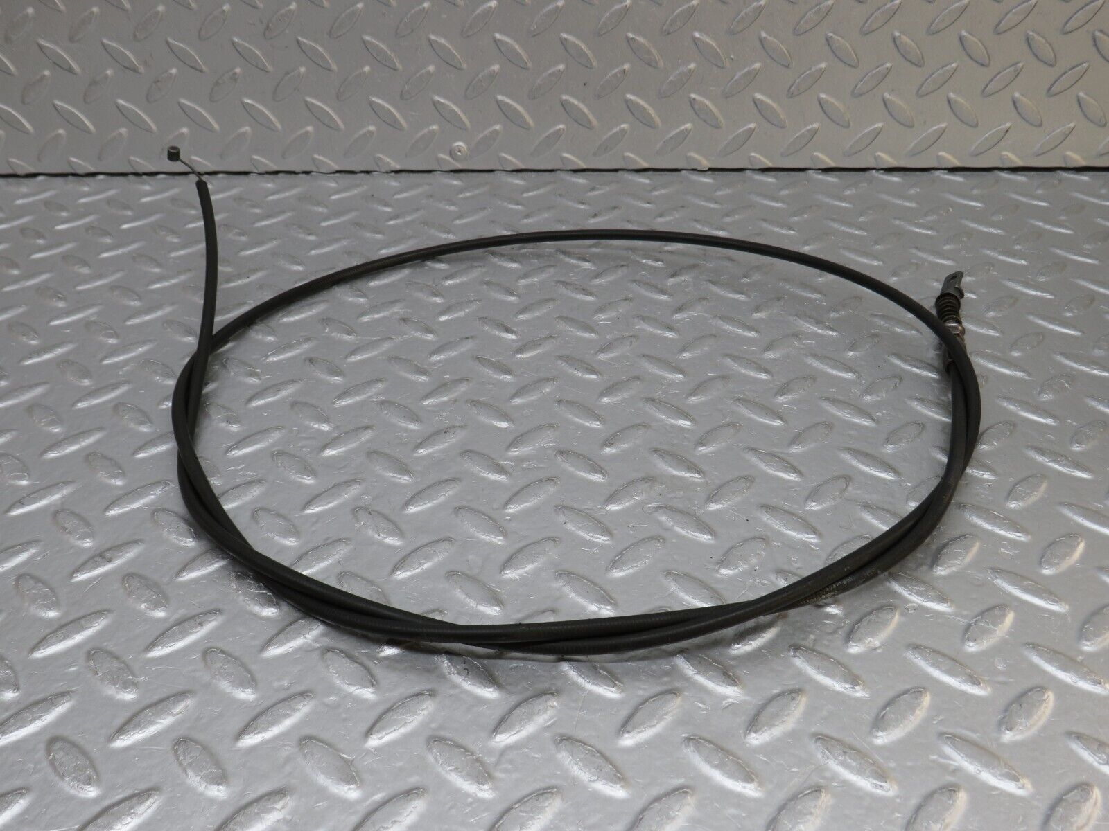 37541 Mercedes-Benz W109 300SEL Heater Hose Pipe 1098310494