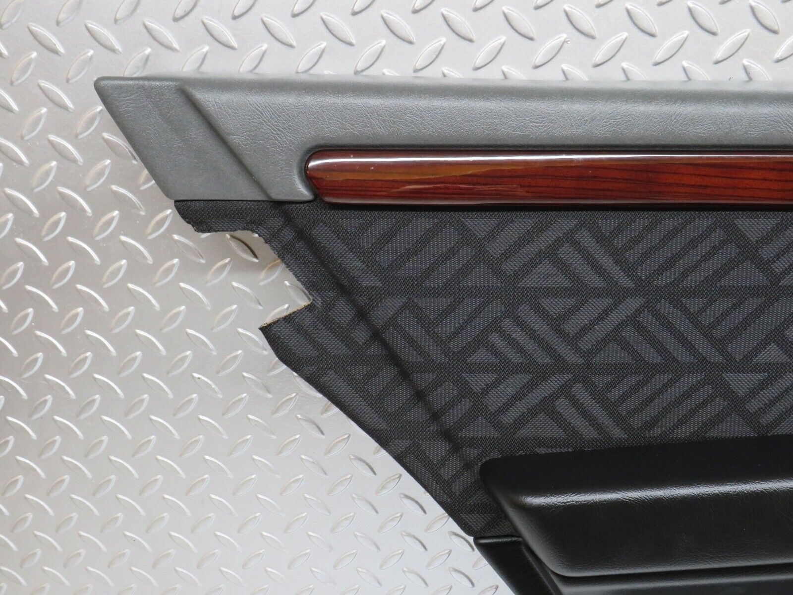 33356 Mercedes-Benz W202 C180 Rear Left Door Card 2027303770