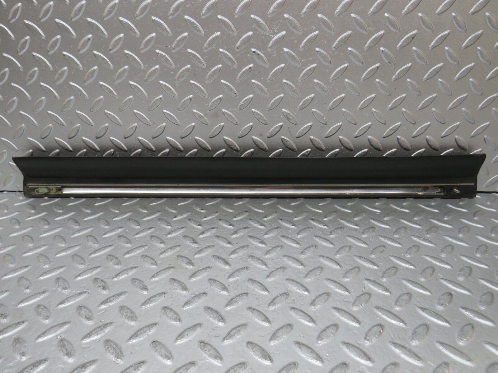 27900 Mercedes-Benz W123 280E Rear Left Door Lower Moulding Trim