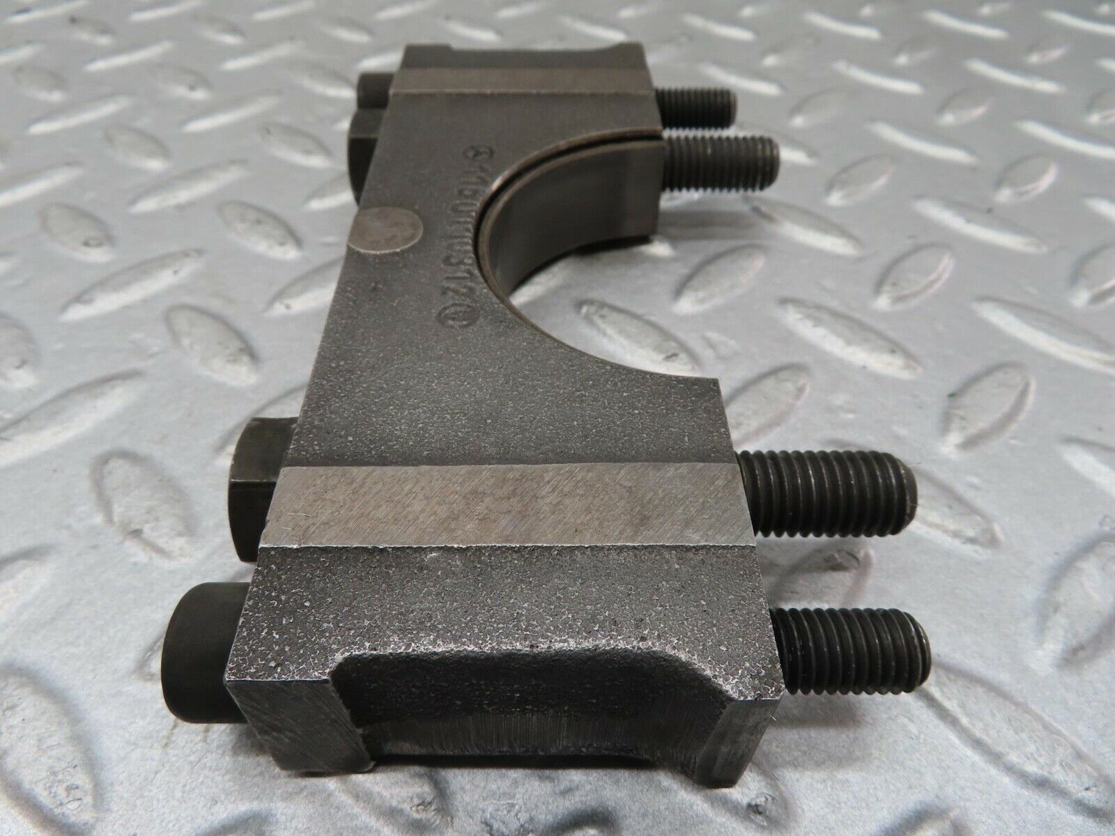 16545 Mercedes-Benz C107 350SLC Coupe Crankshaft Bearing Holder Block 1160110312