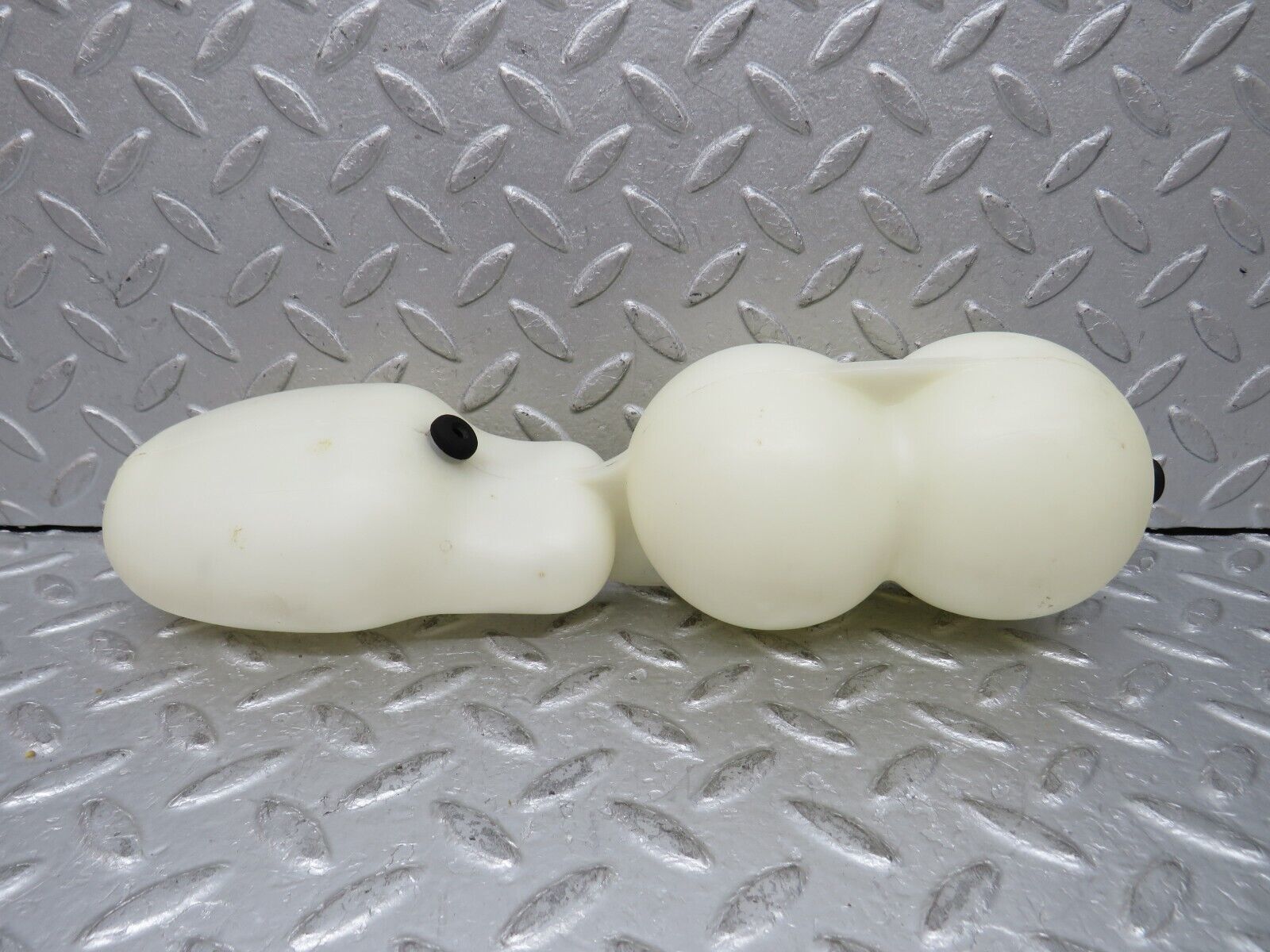 37861 Mercedes-Benz A124 320E Cabriolet Vacuum Reservoir Tank