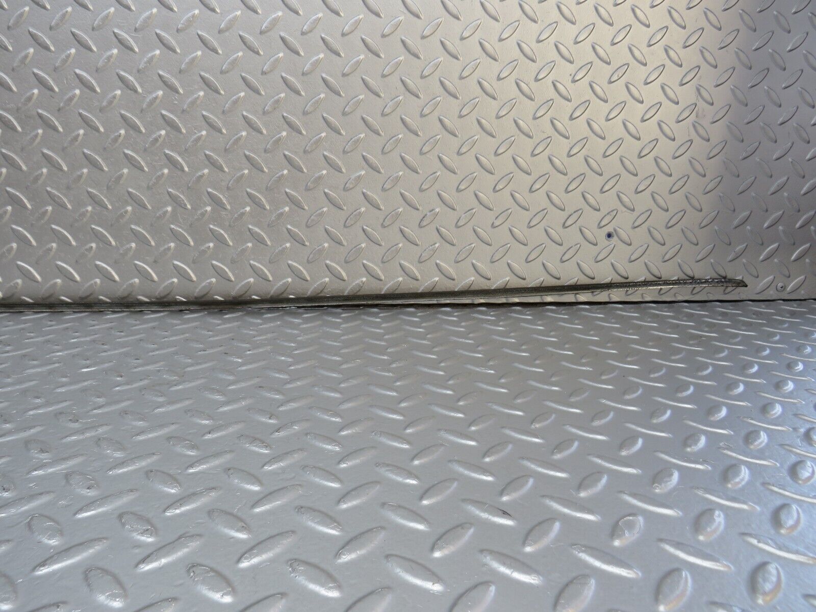 40489 Mercedes-Benz W110 230 Roof Chrome Trim Left Side