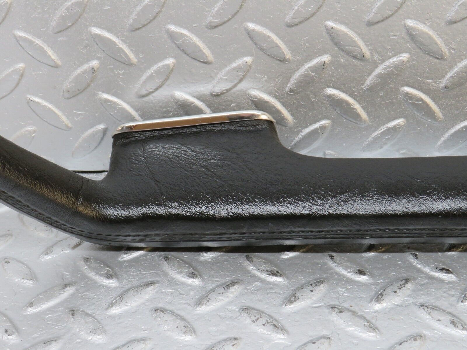 40554 Mercedes-Benz W123 300D Rear Right Interior Door Handle Black 1239701801