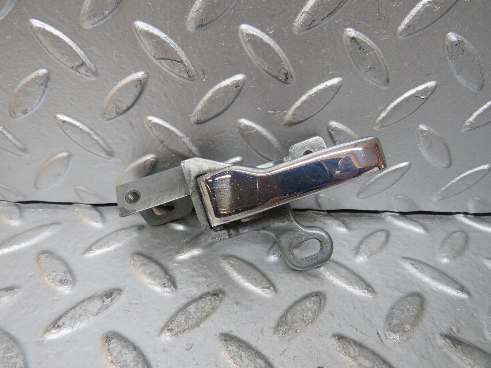 26812 Mercedes-Benz W123 240D Rear Left Interior Door Handle 1237600161