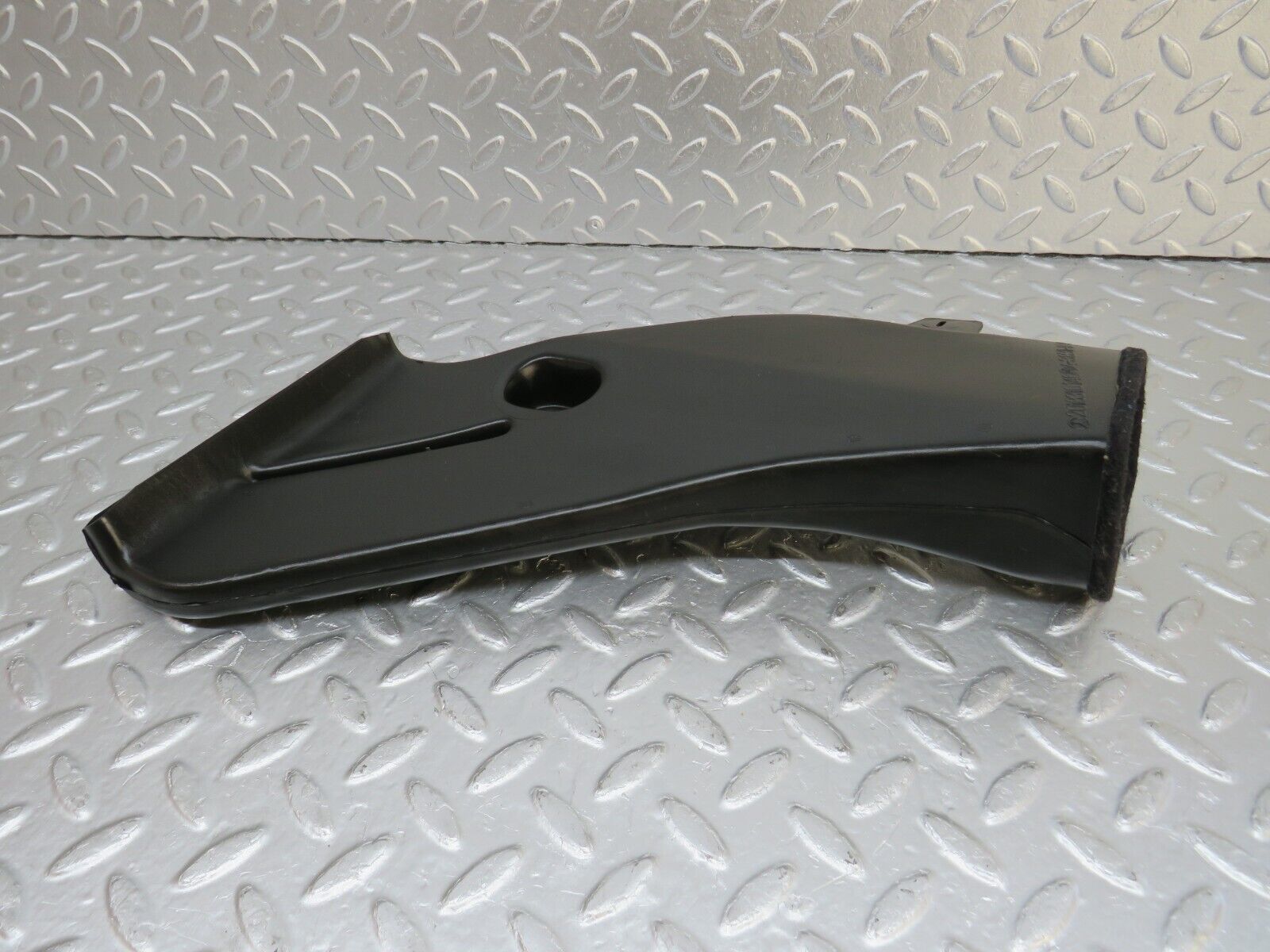 33582 Mercedes-Benz W201 190E 2.0L Air Duct Heater Ventilation Left 2018310146