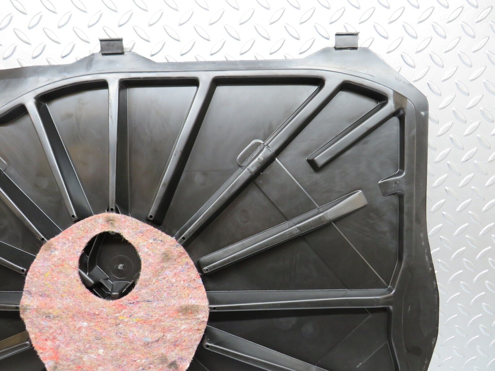 30649 Mercedes-Benz W201 190E 2.0L Spare Wheel Cover 2016900530 2016900730