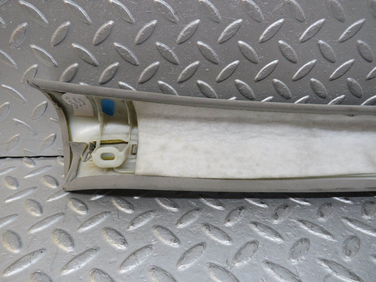 35210 Mercedes-Benz W221 A Pillar Cover Left Side 2216908525