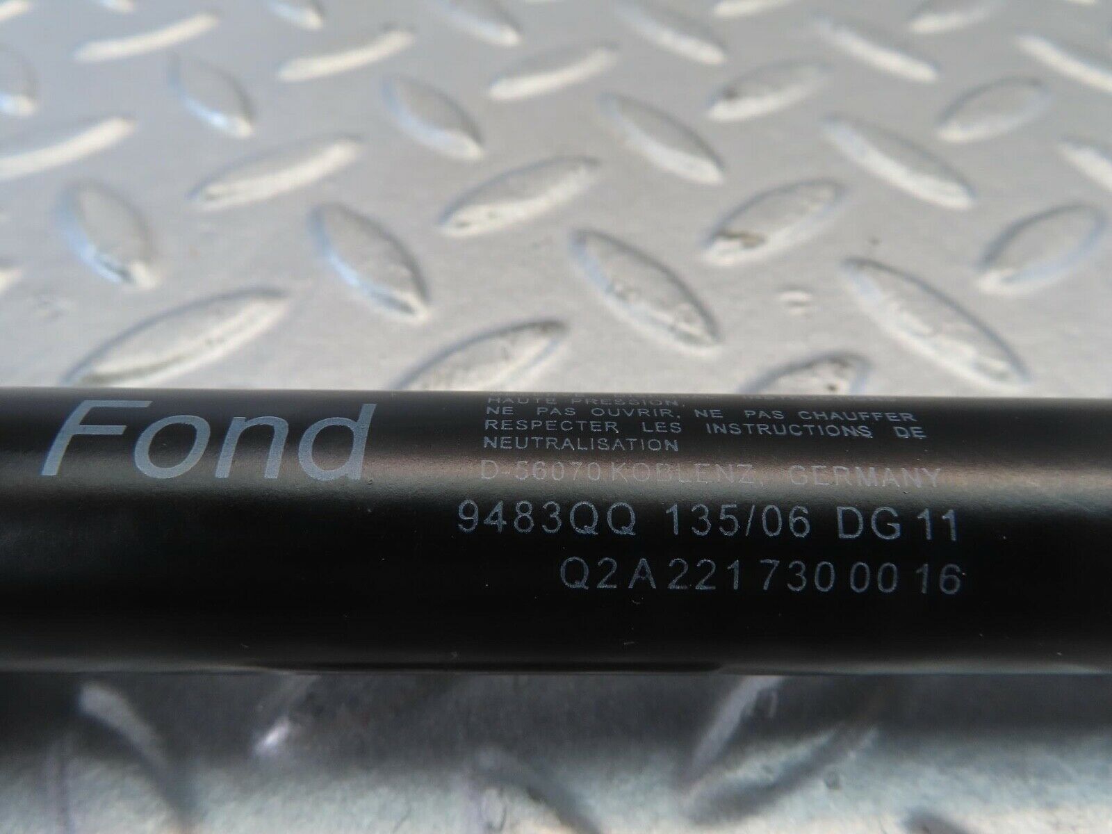 11203 Mercedes-Benz W221 S320 Rear Door Check Strap Stopper 2217300016