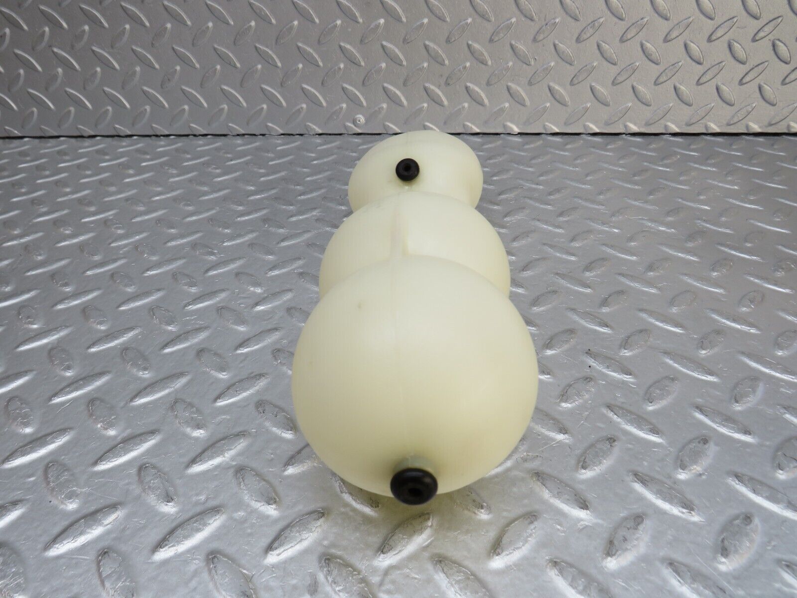 37006 Mercedes-Benz C126 420SEC Coupe Vacuum Reservoir Tank