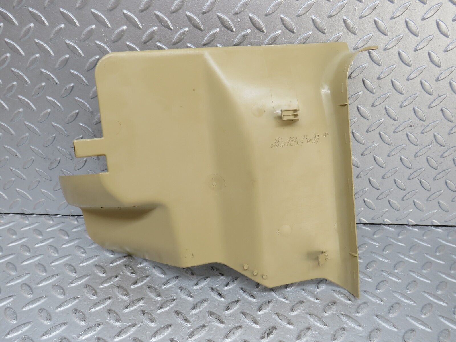 36484 Mercedes-Benz W201 190E 2.0L Kick Panel Right Side Beige 2016880606