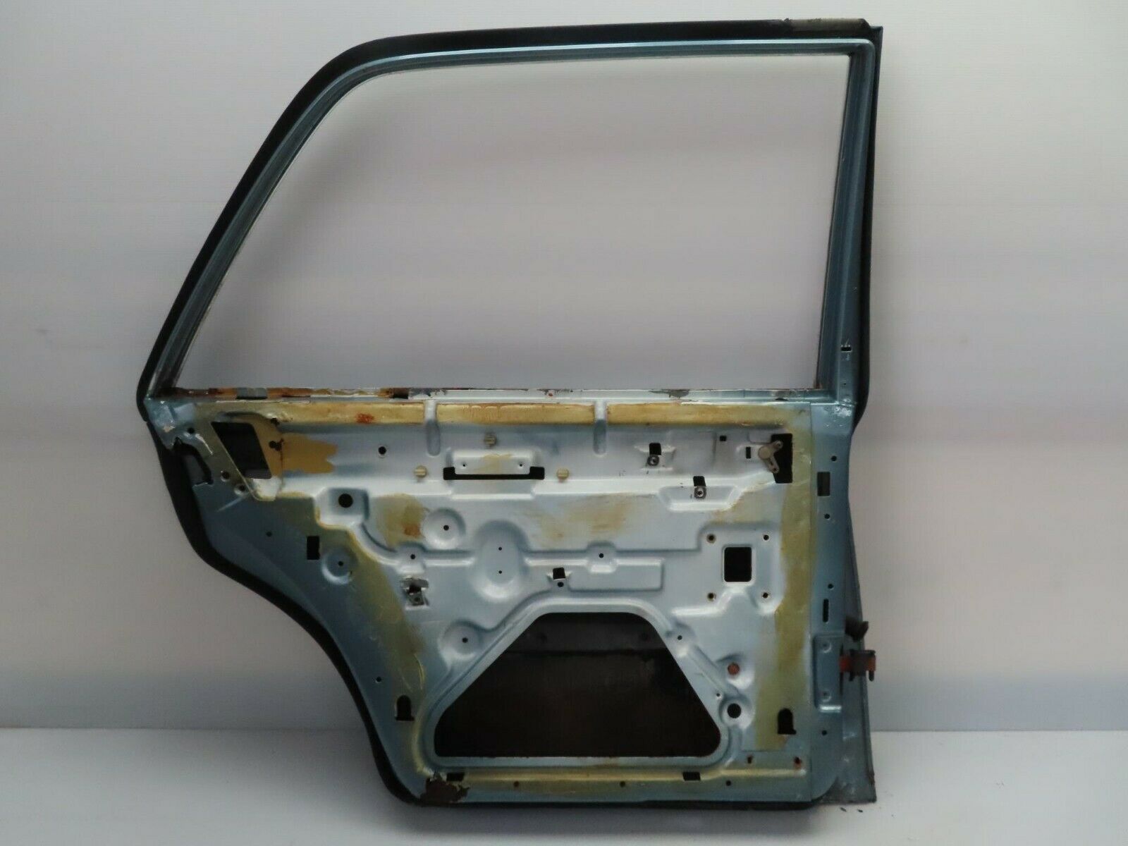 7395 Mercedes-Benz W116 450SE Rear Left Door