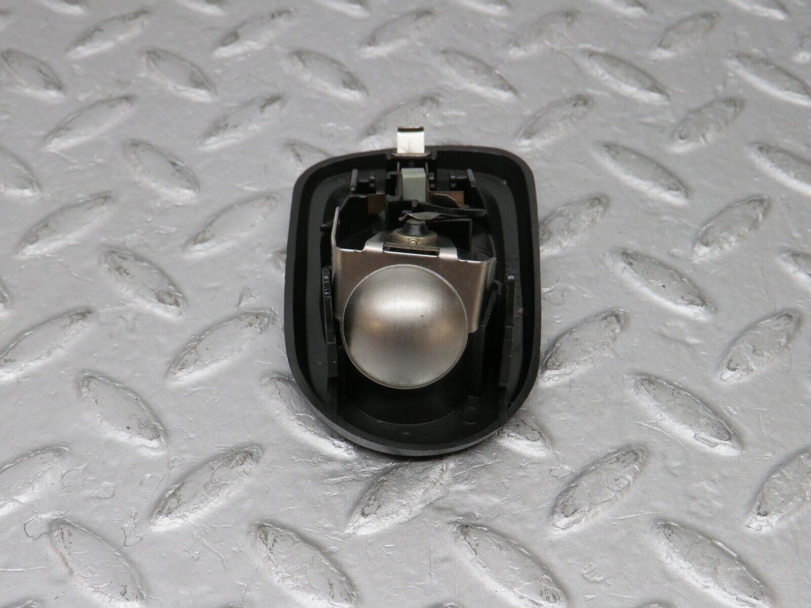 36078 Mercedes-Benz W126 420SE Rear Left Interior Light 1268200301