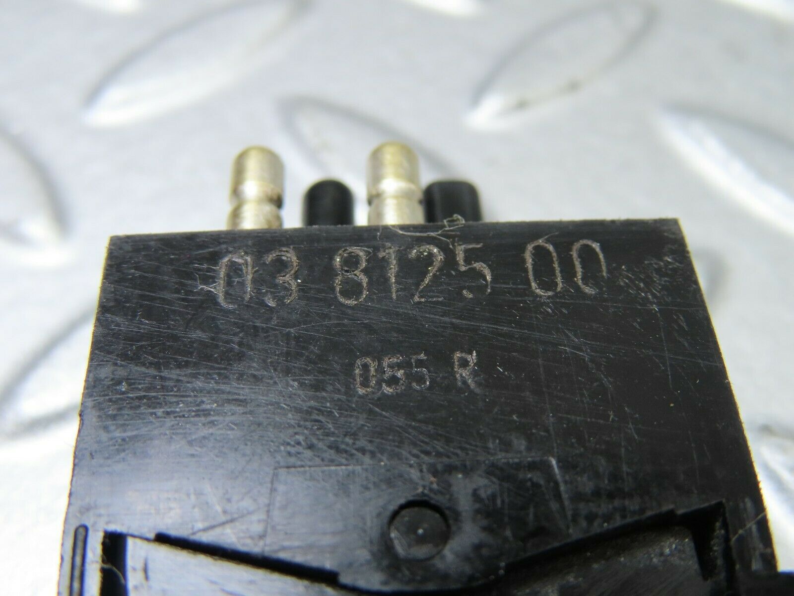 7314 Mercedes-Benz W116 450SE Interior Light Switch 03812500