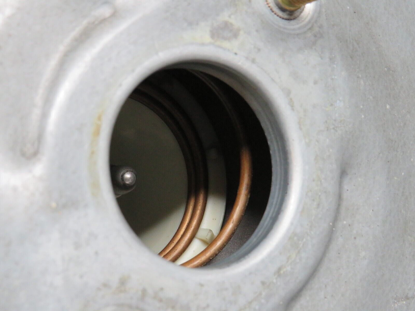 38436 Mercedes-Benz R129 280SL Coupe Brake Booster Lucas 0044301430