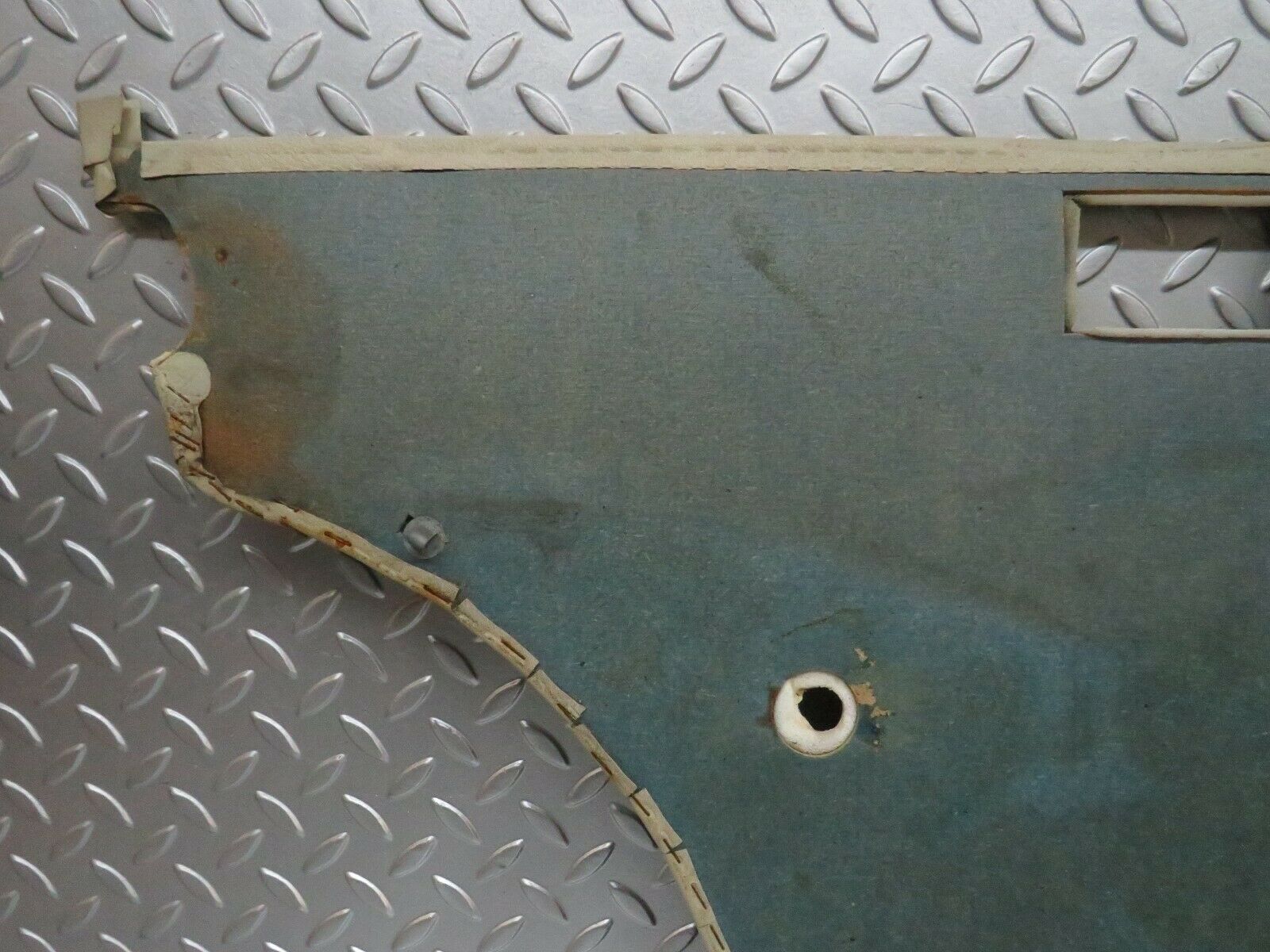 23490 Mercedes-Benz W114 280E Rear Right Door Card Cream