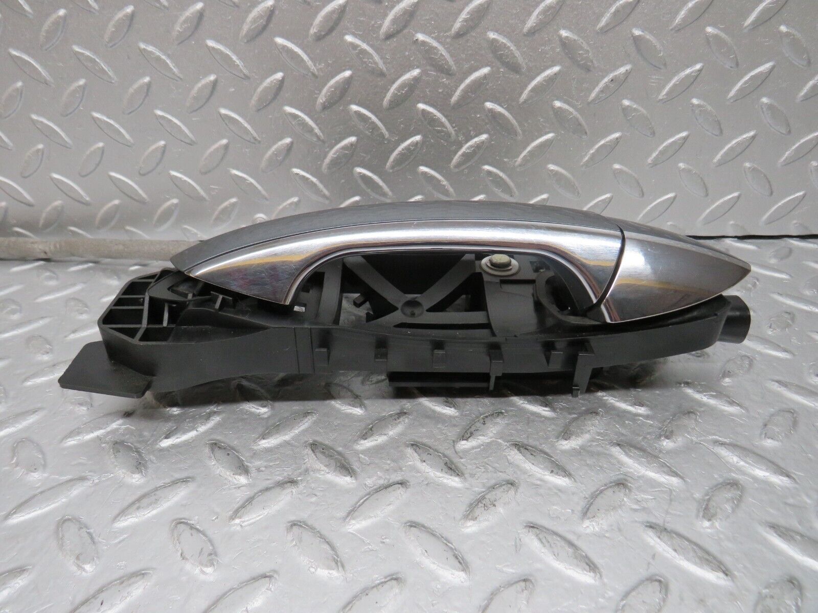 35289 Mercedes-Benz W221 Rear Right Door Exterior Handle