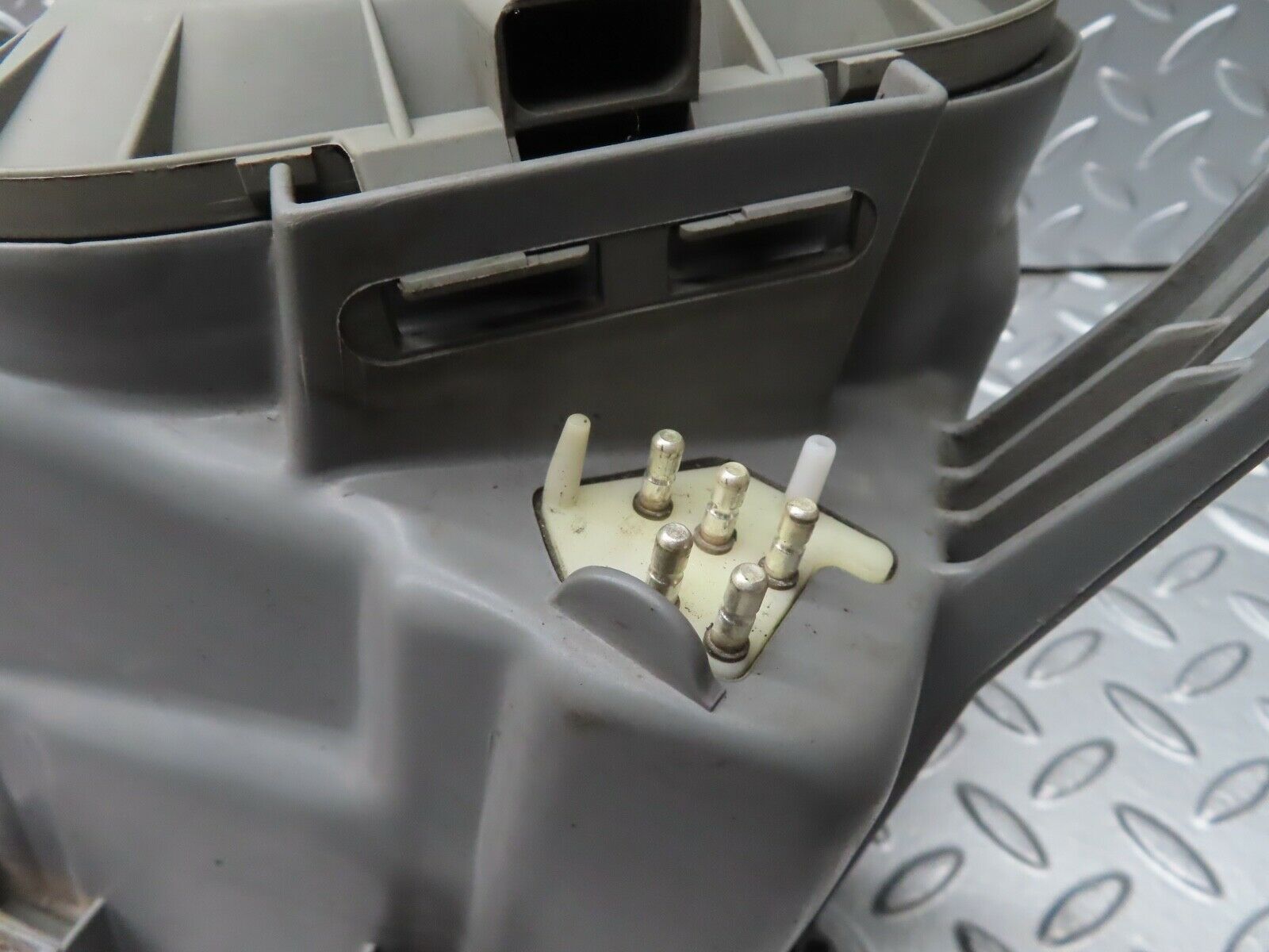 21613 Mercedes-Benz W126 300SE Headlight Right Side Bosch RHD 1268209361