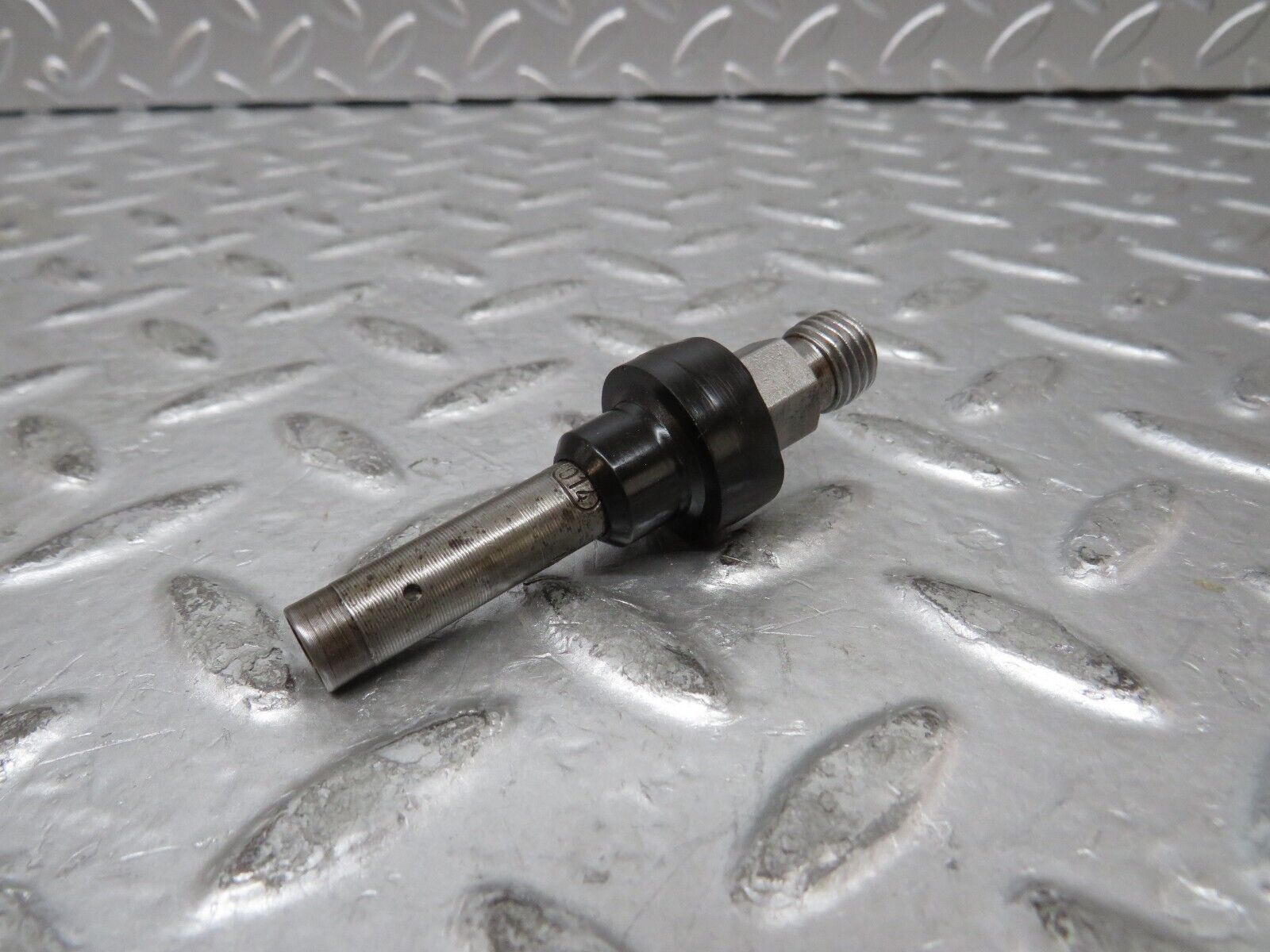 27427 Mercedes-Benz W123 280E Fuel Injector Bosch 0437502010