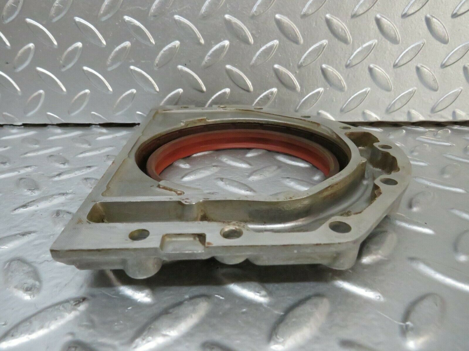 23848 Mercedes-Benz C107 450SLC Coupe Crankshaft Rear Sealing Cover 1160110608