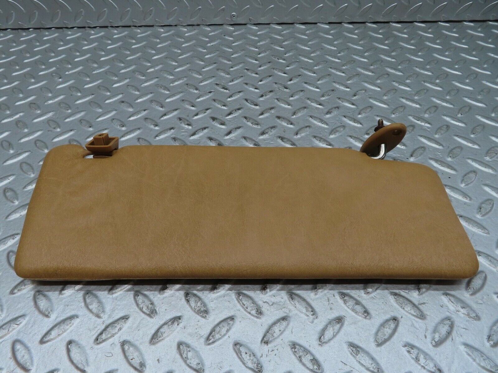 15838 Mercedes-Benz W123 280E Sun Visor Right Side