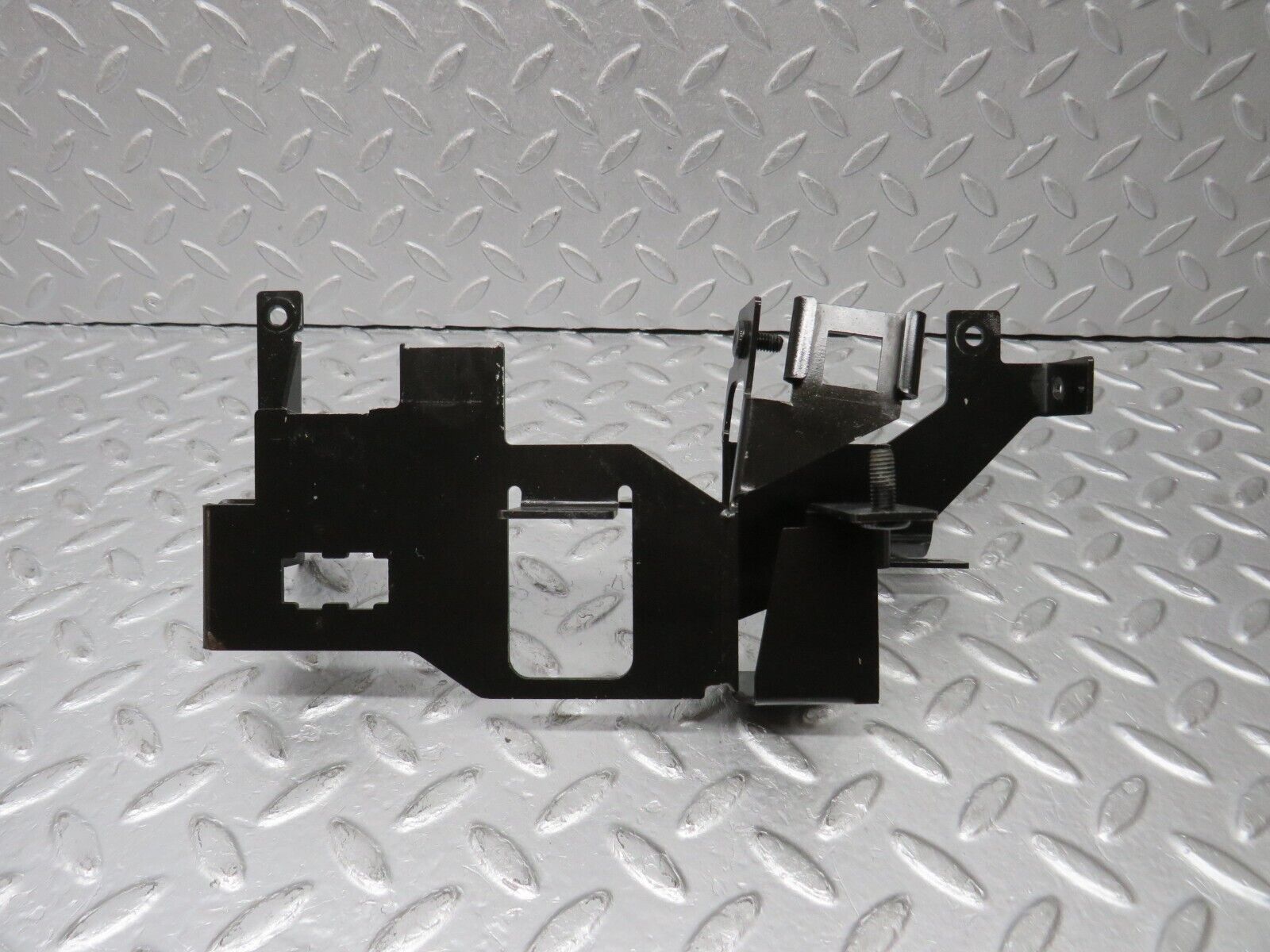 38429 Mercedes-Benz R129 280SL Coupe Relay Bracket