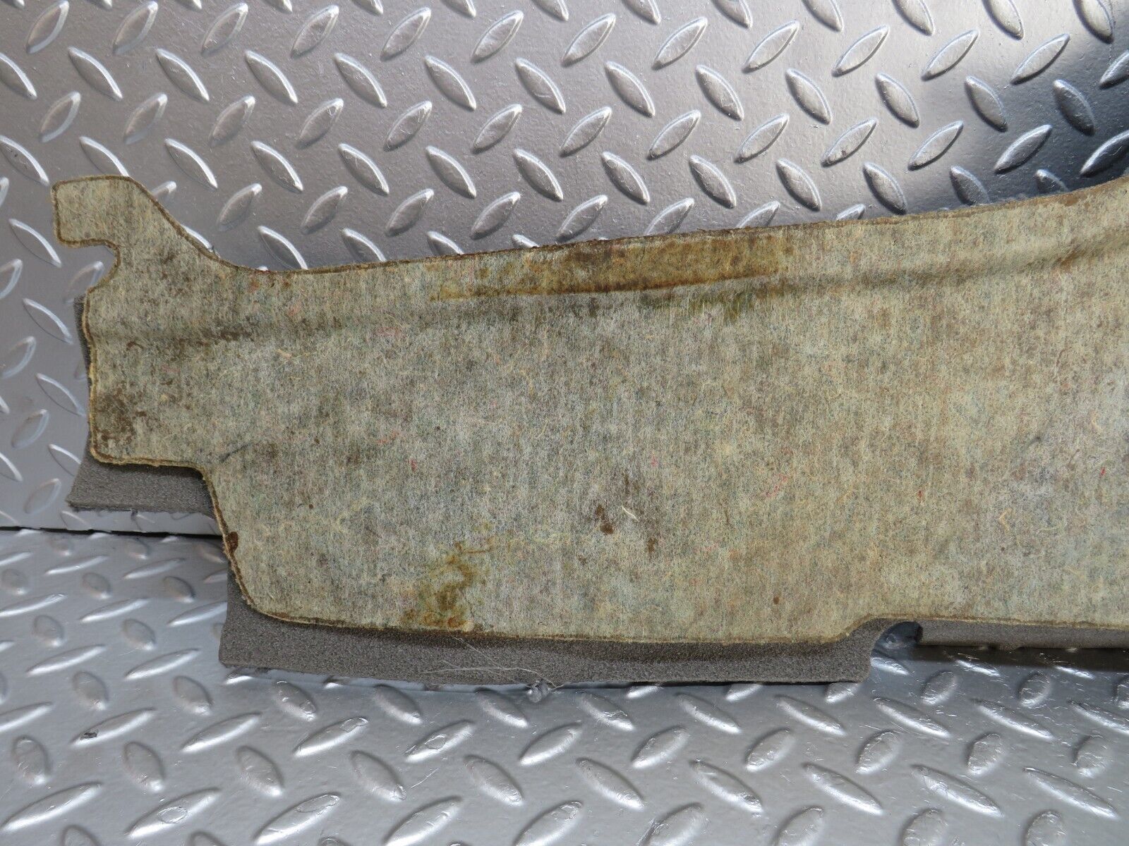 33708 Mercedes-Benz W201 190E 2.0L Centre Console Carpet Left Side Grey