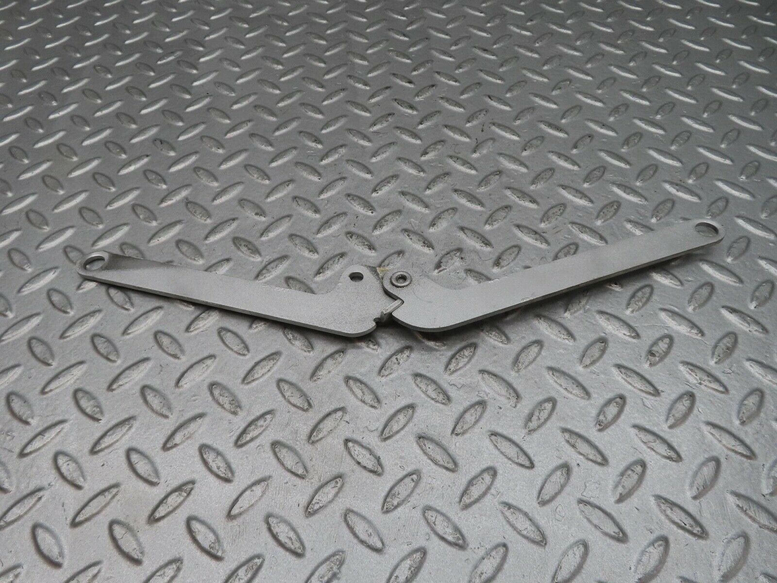 12290 Mercedes-Benz W108 280SE 3.5 Bonnet Hinge Left Side