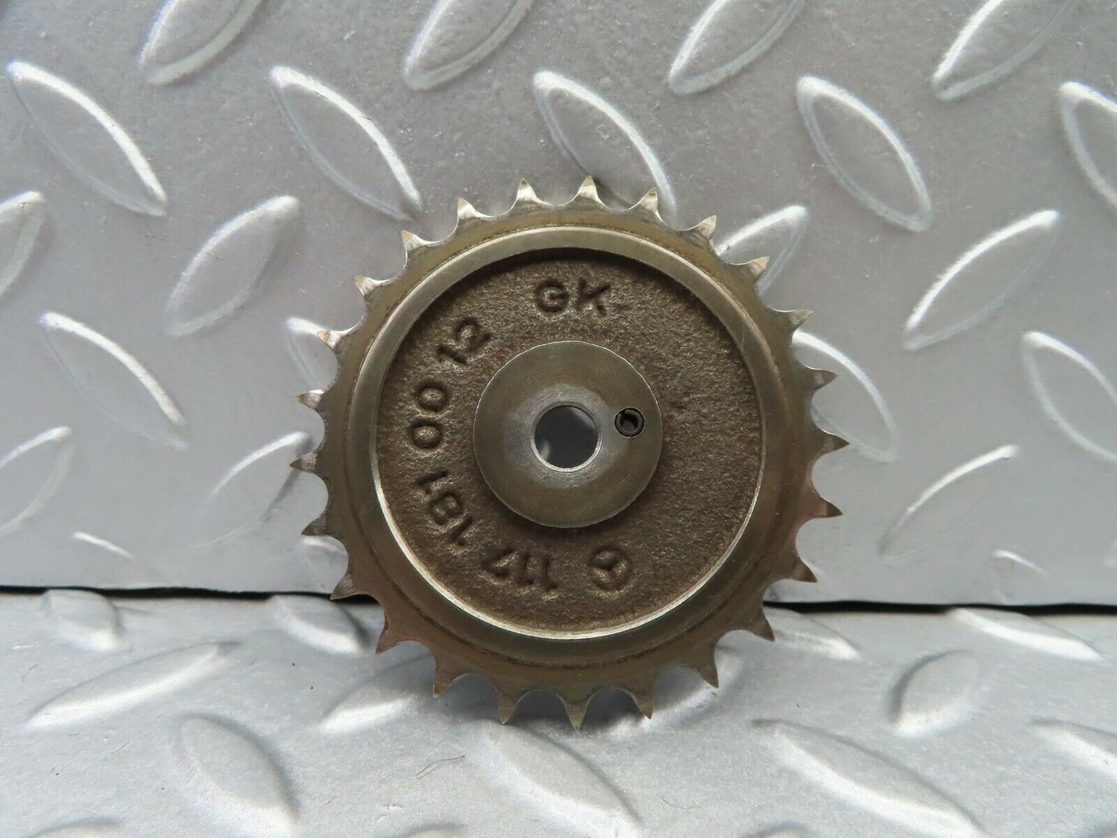 6346 Mercedes-Benz W126 380SE Oil Pump Gear Sprocket 1171810012
