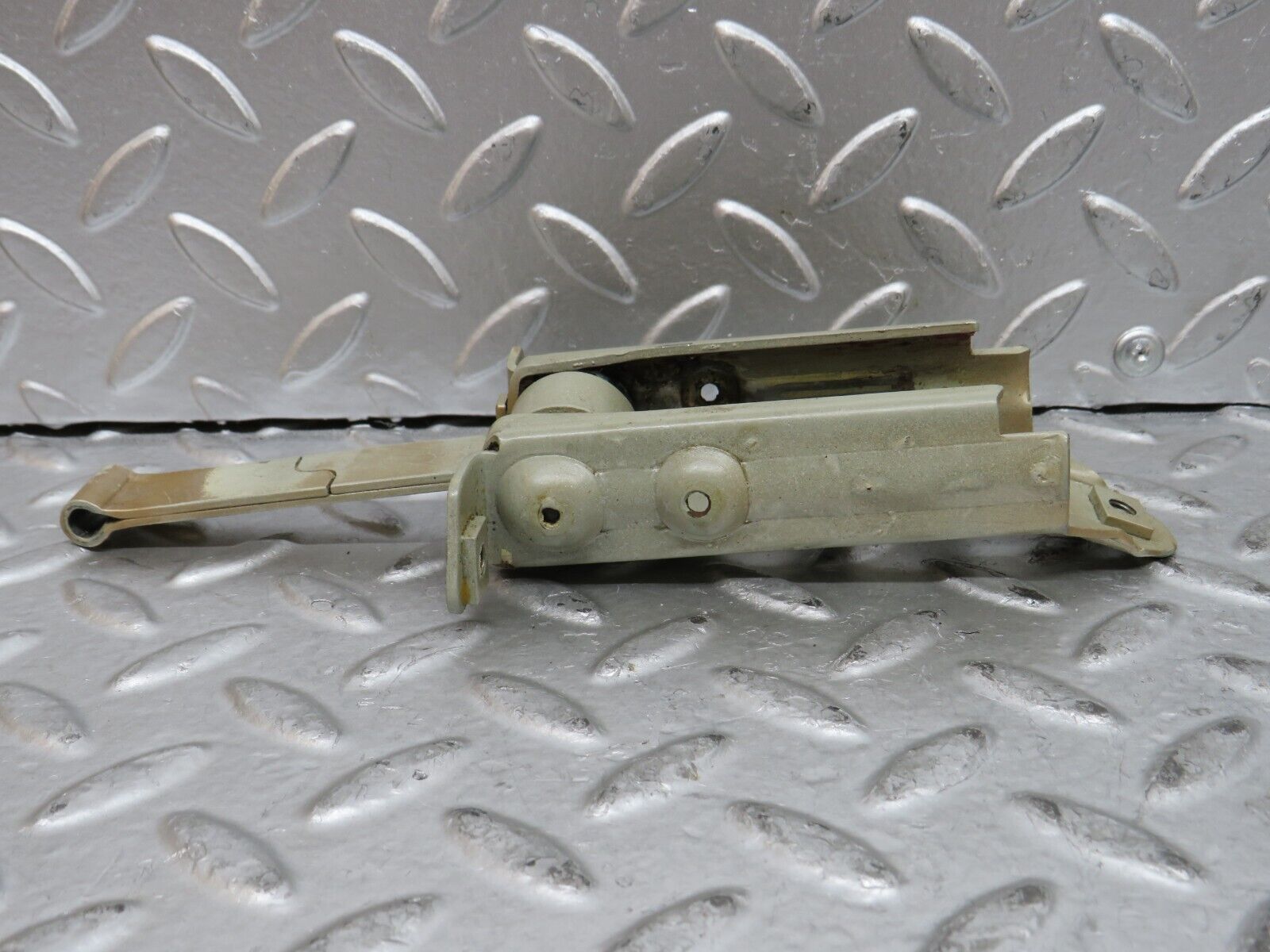 28508 Mercedes-Benz S123 240D Wagon Door Safety Check Strap