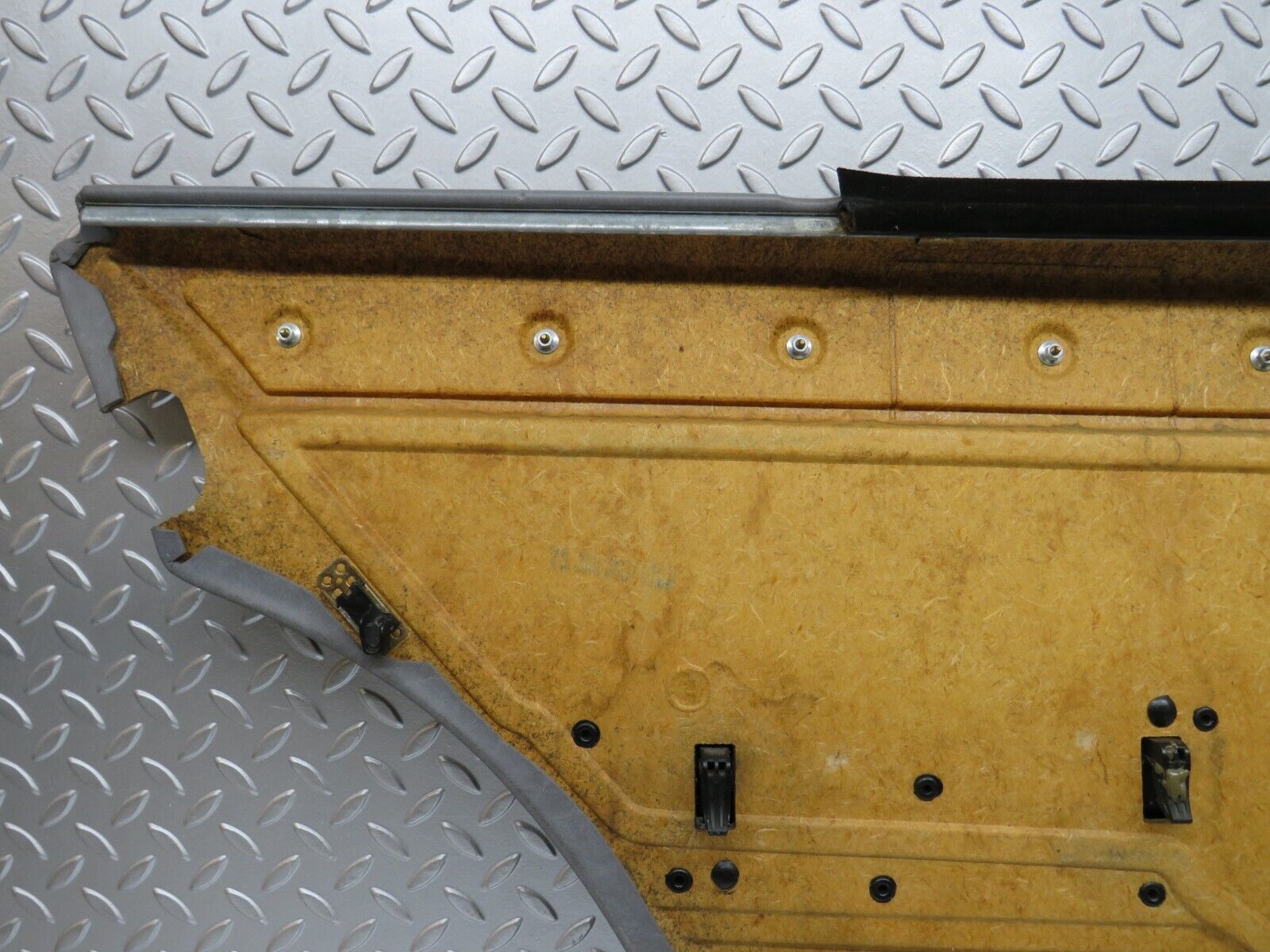 30242 Mercedes-Benz W124 230E Rear Right Door Card Grey 1247371070