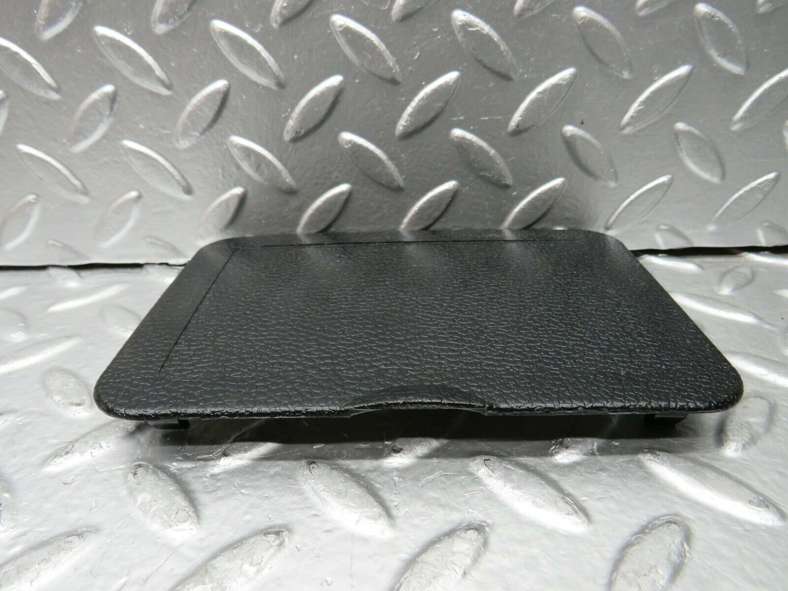 22791 Mercedes-Benz C107 450SLC Coupe Fuse Box Cover