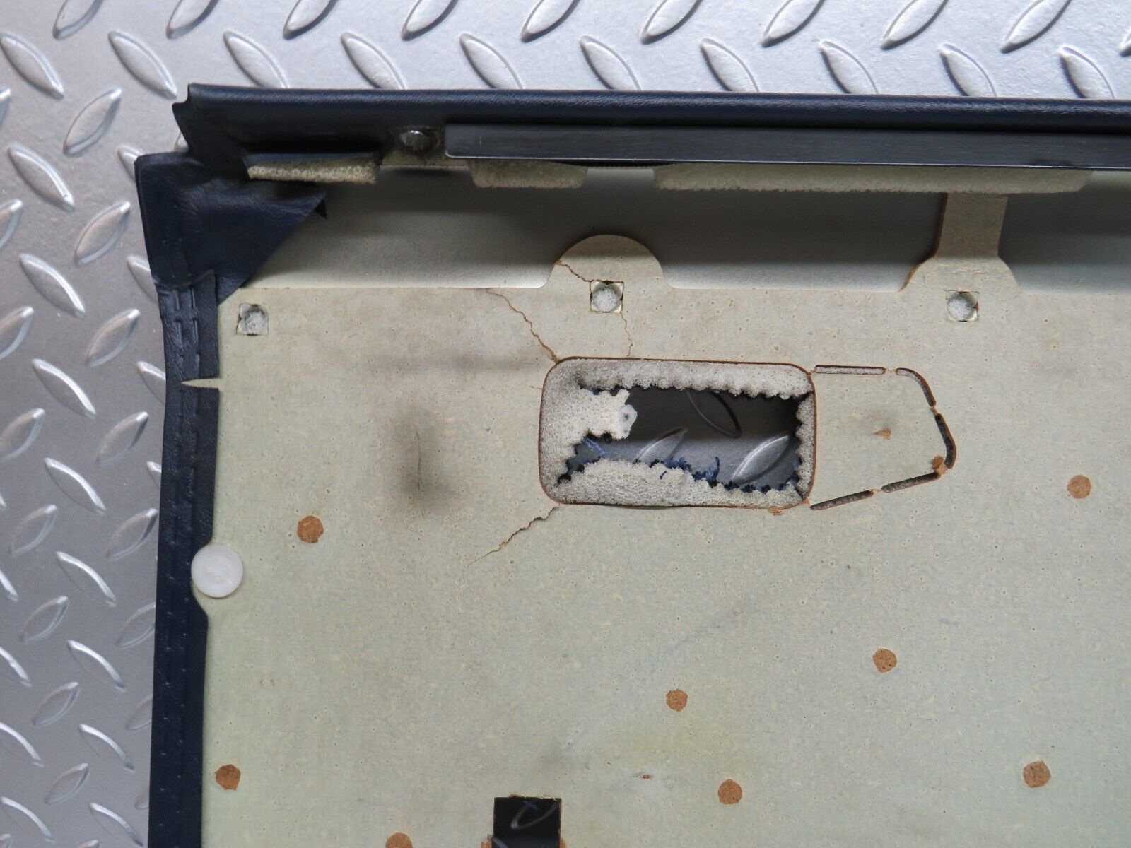 31938 Mercedes-Benz W123 230E Rear Left Door Card Blue