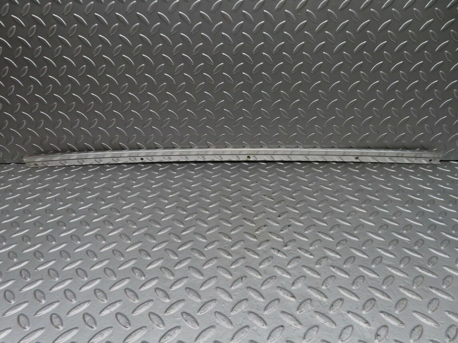 14319 Mercedes-Benz W116 350SE Roof Chrome Moulding Trim Right Side