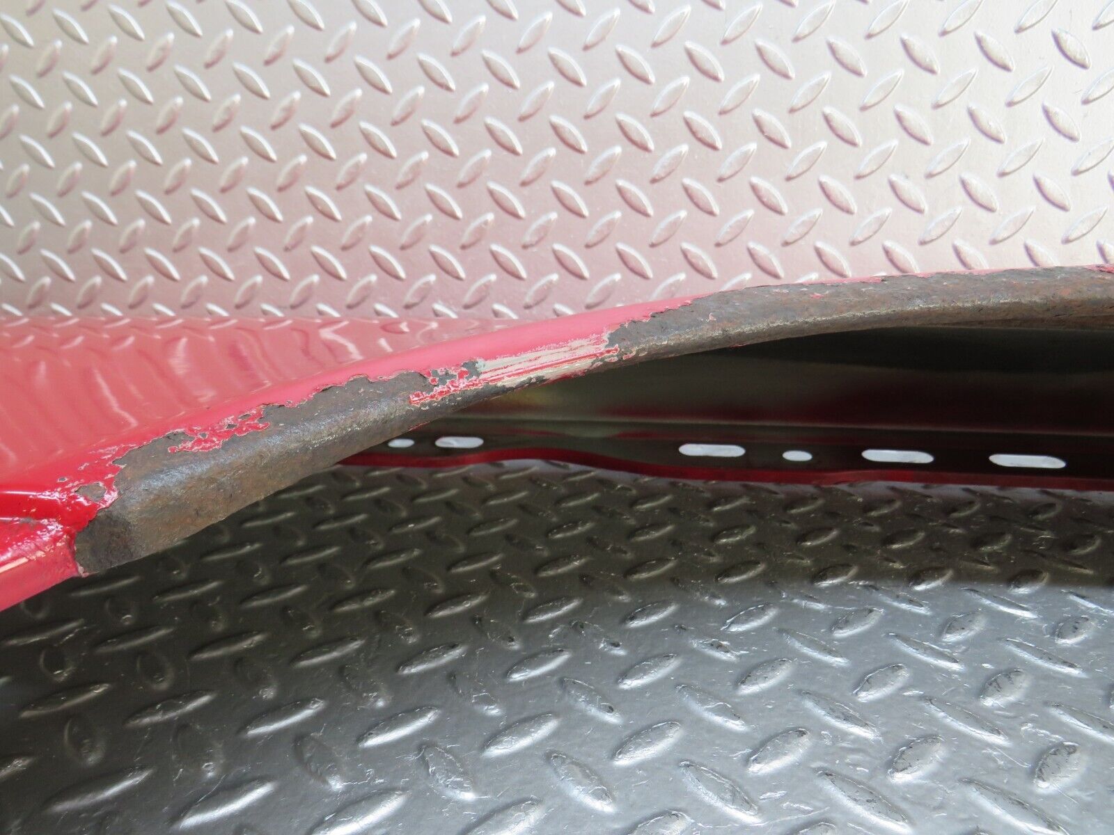 33369 Mercedes-Benz W202 C180 Front Right Fender Wing