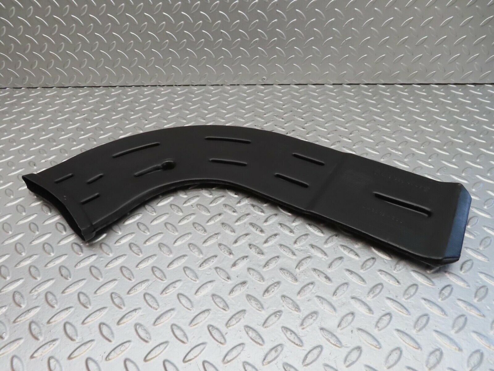 15408 Mercedes-Benz W123 230E Air Duct Heater Ventilation Right 1238311046