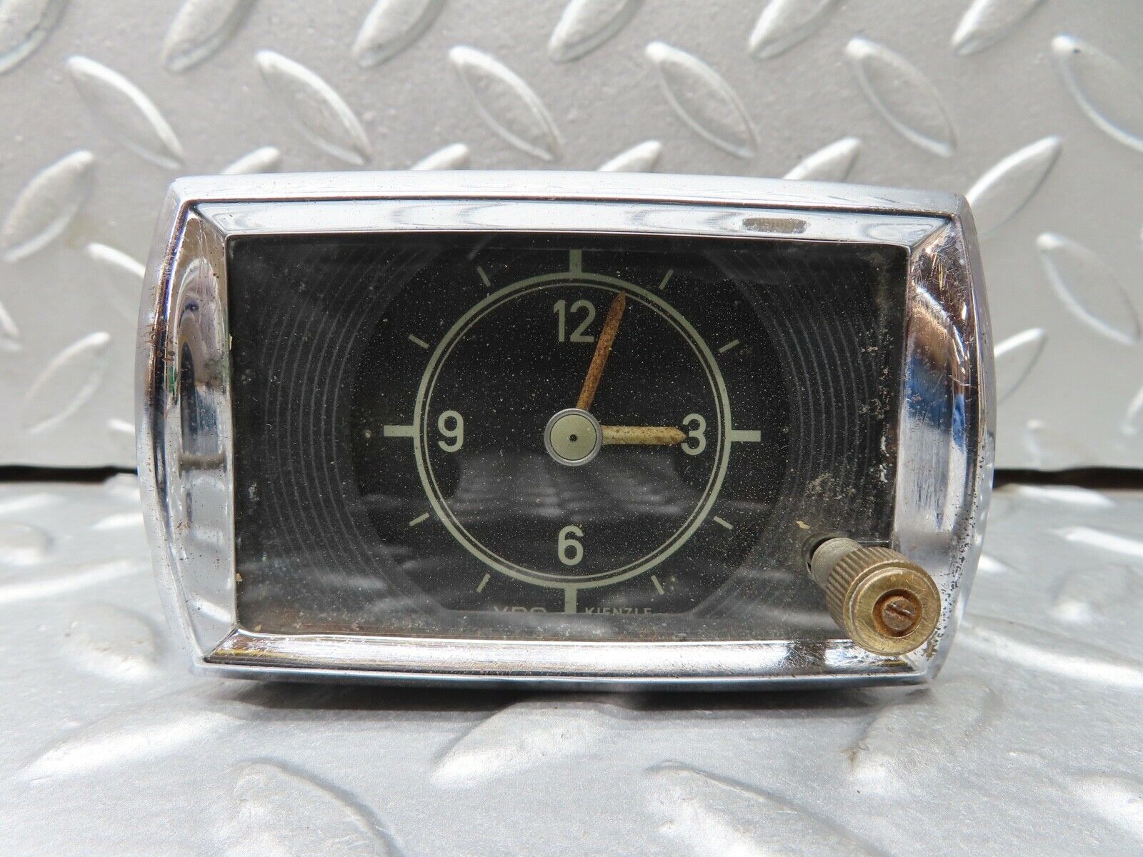 18624 Mercedes-Benz W120 W121 Ponton Dashboard Instrument Clock VDO