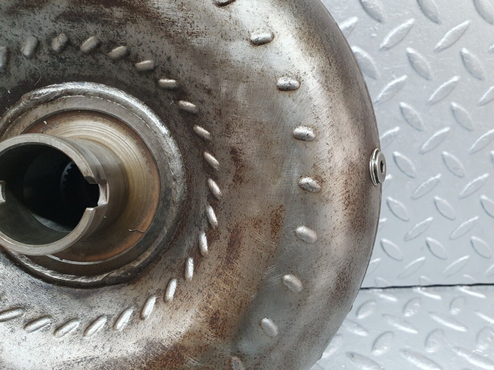 41181 Mercedes-Benz W126 300SE Torque Converter 124250002