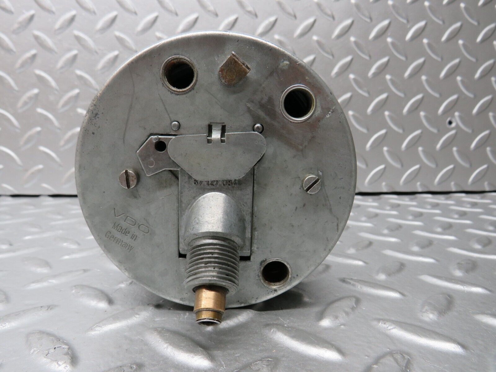 30122 Porsche 924 Instrument Cluster Speedometer VDO