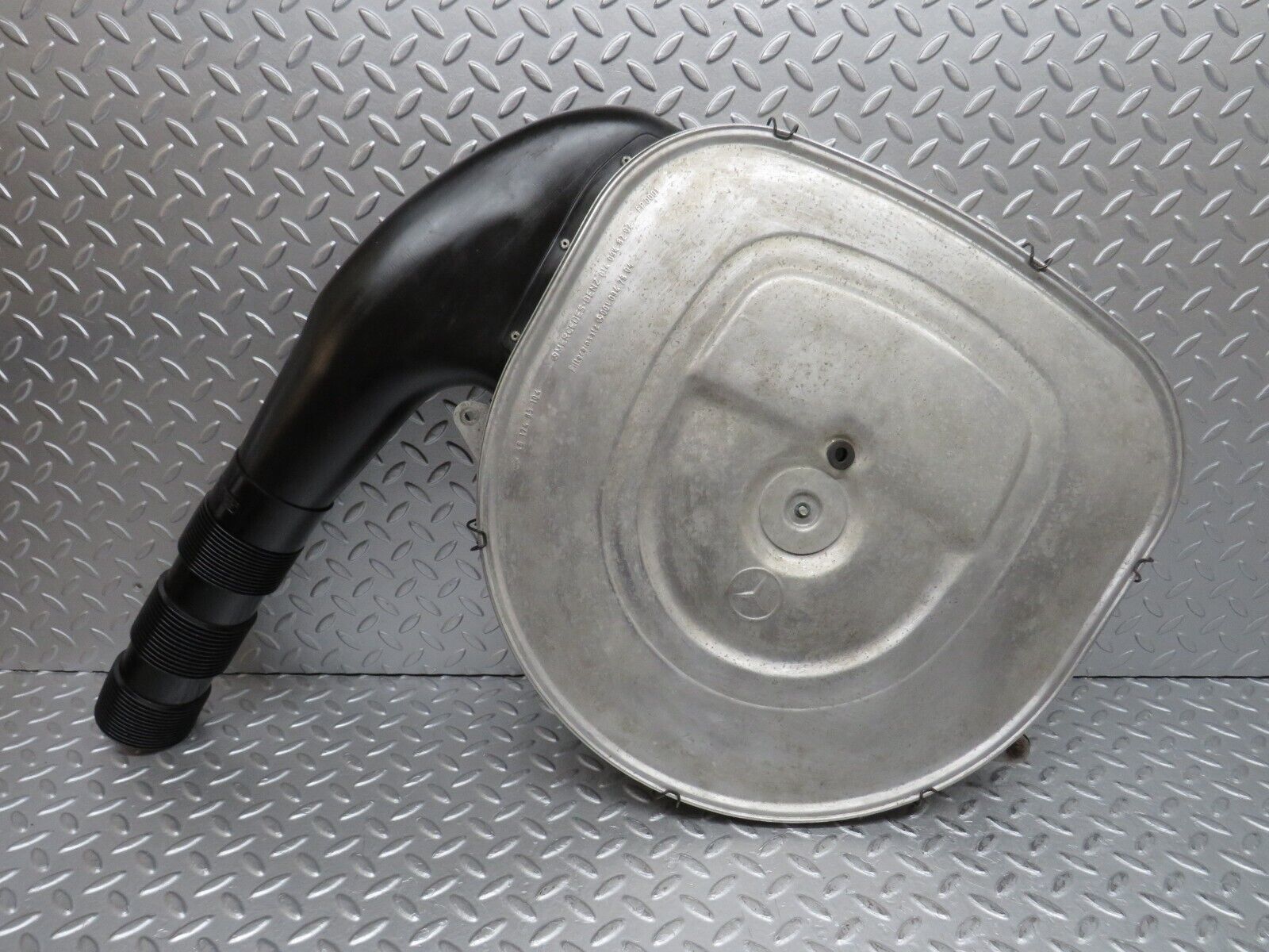 36959 Mercedes-Benz C126 420SEC Coupe Air Filter Box Housing Aluminium 0010947804 0140948202